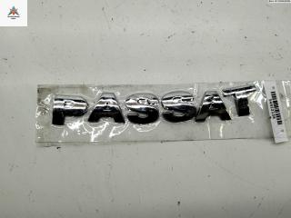 эмблема Volkswagen Passat B5 1997, 1.6 л., бензин, МКПП, красный, седан, PASSAT