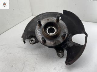 ступица передняя левая Nissan Almera N15 1996, 1.4 л., бензин, МКПП, красный, хетчбэк 3 дв.