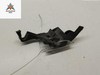 кронштейн (крепление) Audi A6 4F/C6 2005, 2.7 л., дизель, МКПП, зелёный, универсал, 4F9945568