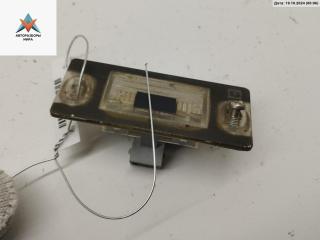 подсветка номера Audi A3 8L 1998, 1.9 л., дизель, МКПП, чёрный, хетчбэк 3 дв., 8D9943021