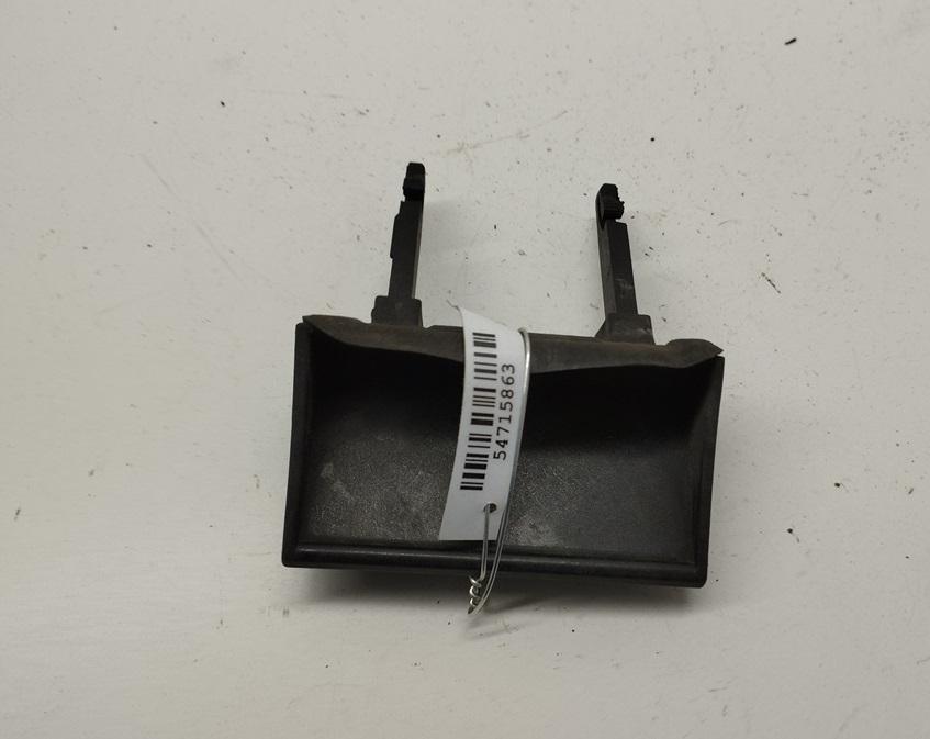 кнопка открытия багажника Audi A6 C5 2000, 2.5 л., дизель, АКПП, чёрный, универсал, 4B0827777B