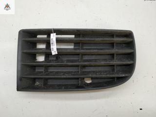 заглушка (решетка) в бампер Volkswagen Golf 5 поколение 2008, 1.9 л., дизель, МКПП, серый, хетчбэк 5 дв., 1K0853666