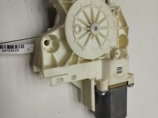 моторчик стеклоподъемника задний правый Ford Focus 2 поколение [рестайлинг] 2008, 1.6 л., i, бензин, МКПП, синий, хетчбэк 5 дв., 0130822218