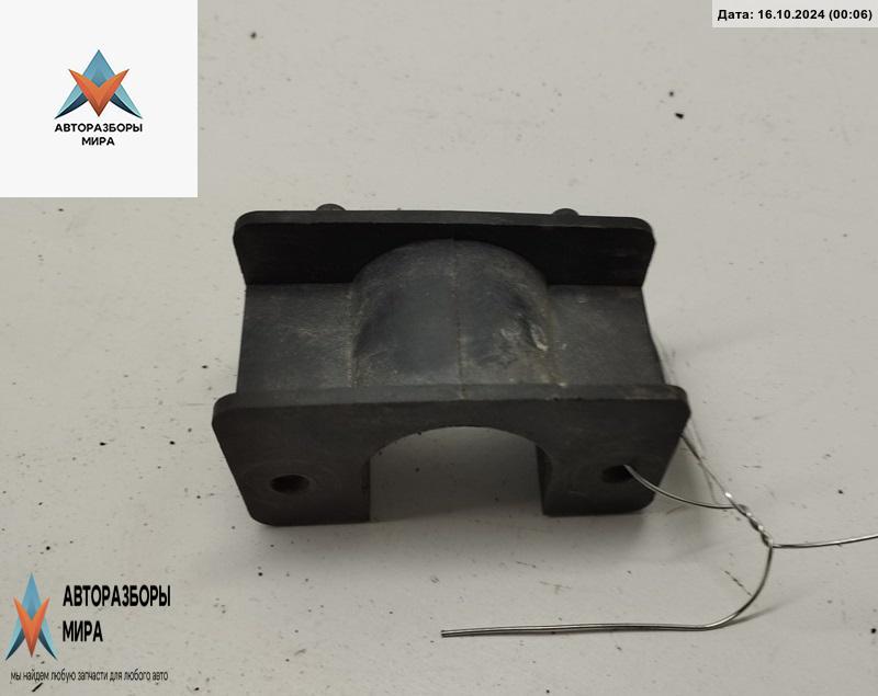 кронштейн (крепление) Audi A6 4B/C5 1998, 2.4 л., бензин, МКПП, синий, универсал, 4B0807721 - фото №1