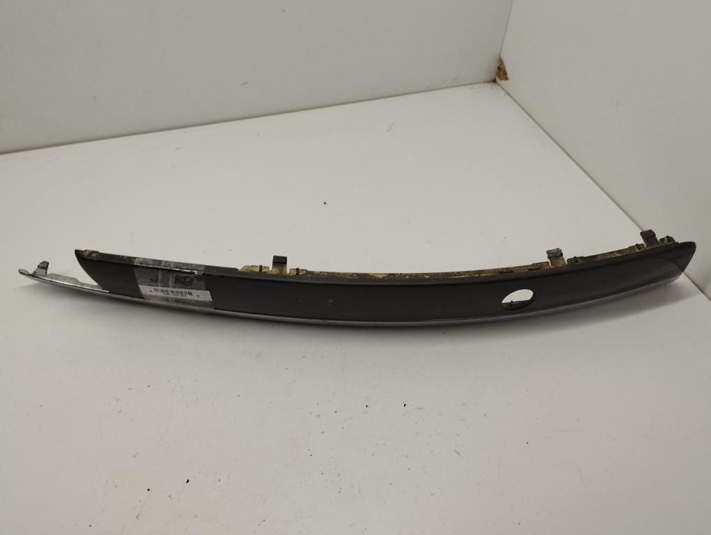 молдинг переднего бампера Audi A8 D3 2003, 4.0 л., дизель, АКПП, чёрный, седан, 4E0807224A