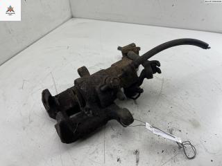 суппорт задний правый Mazda 6 GG 2004, 2.0 л., бензин, МКПП, чёрный, универсал