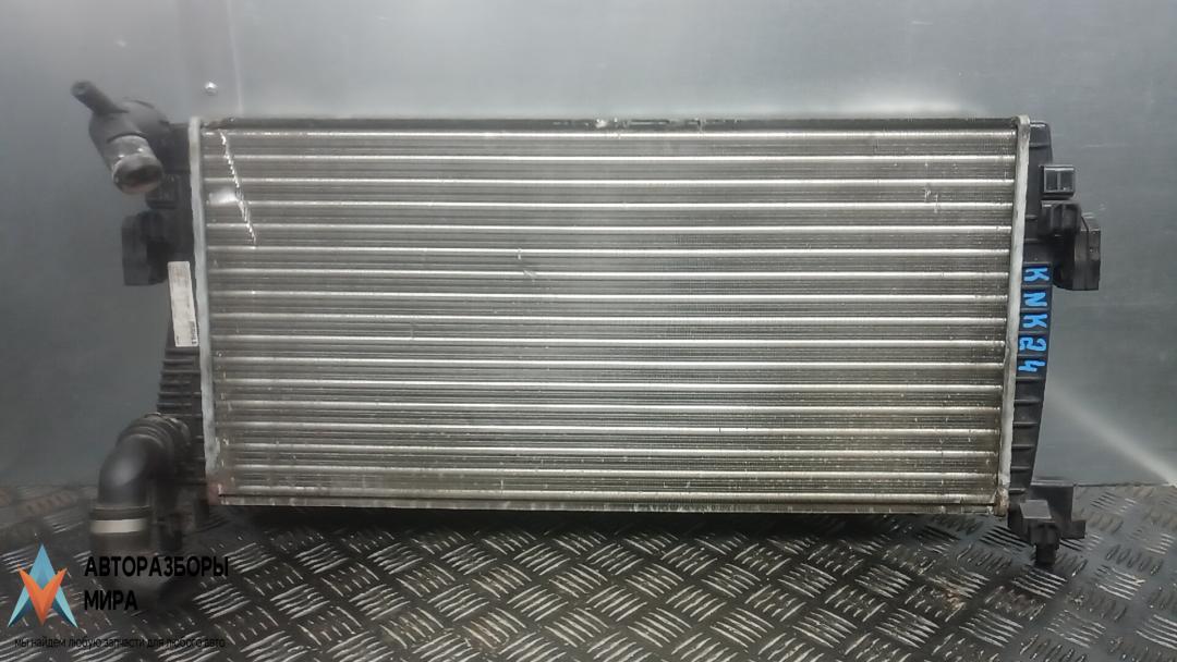 радиатор охлаждения Skoda Octavia 3 поколение (A7) 2014, 1.6 л., дизель, МКПП, хетчбэк 5 дв., 5Q0121251EC - фото №1