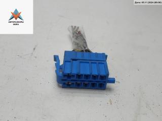 разъем (фишка) проводки Volkswagen Passat B4 1995, 1.8 л., бензин, МКПП, зелёный, универсал, 357971971C