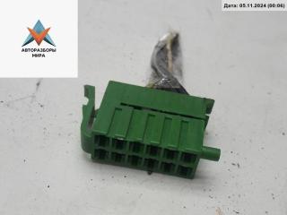 разъем (фишка) проводки Volkswagen Passat B4 1995, 1.8 л., бензин, МКПП, зелёный, универсал, 357971971B