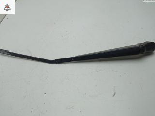 Щеткодержатель (поводок стеклоочистителя) задний Toyota Corolla 8 поколение (E110) 1997, 1.3 л., бензин, МКПП, красный, хетчбэк 3 дв.