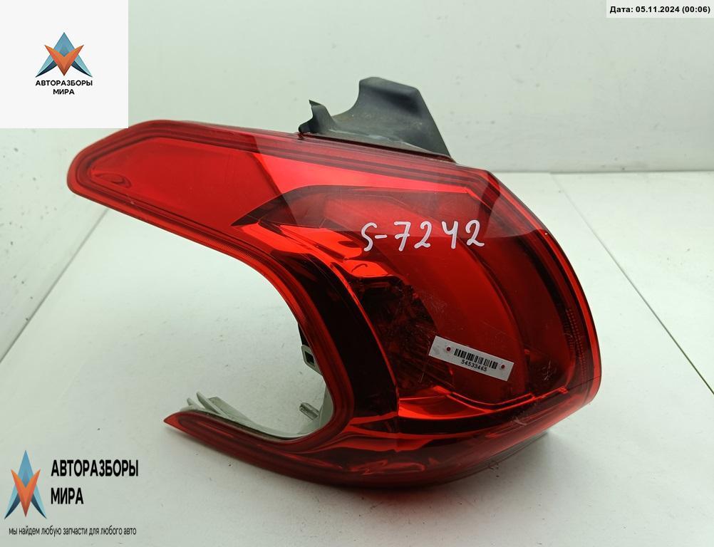 фонарь задний левый Peugeot 2008 1 поколение 2015, 1.2 л., бензин, МКПП, чёрный, внедорожник 5 дв., 9678074280 - фото №1