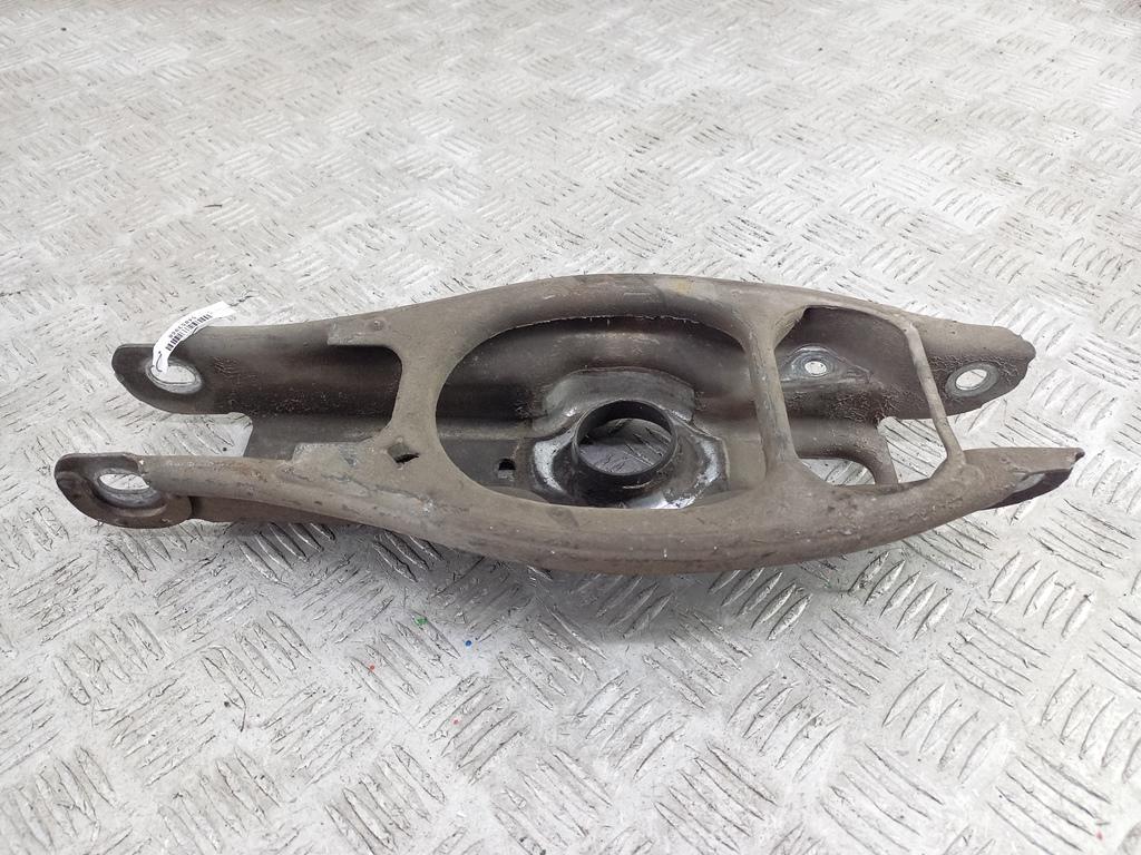 рычаг задний BMW 3 E90/E91/E92/E93 2008, 2.0 л., дизель, МКПП, чёрный, универсал, 6772899