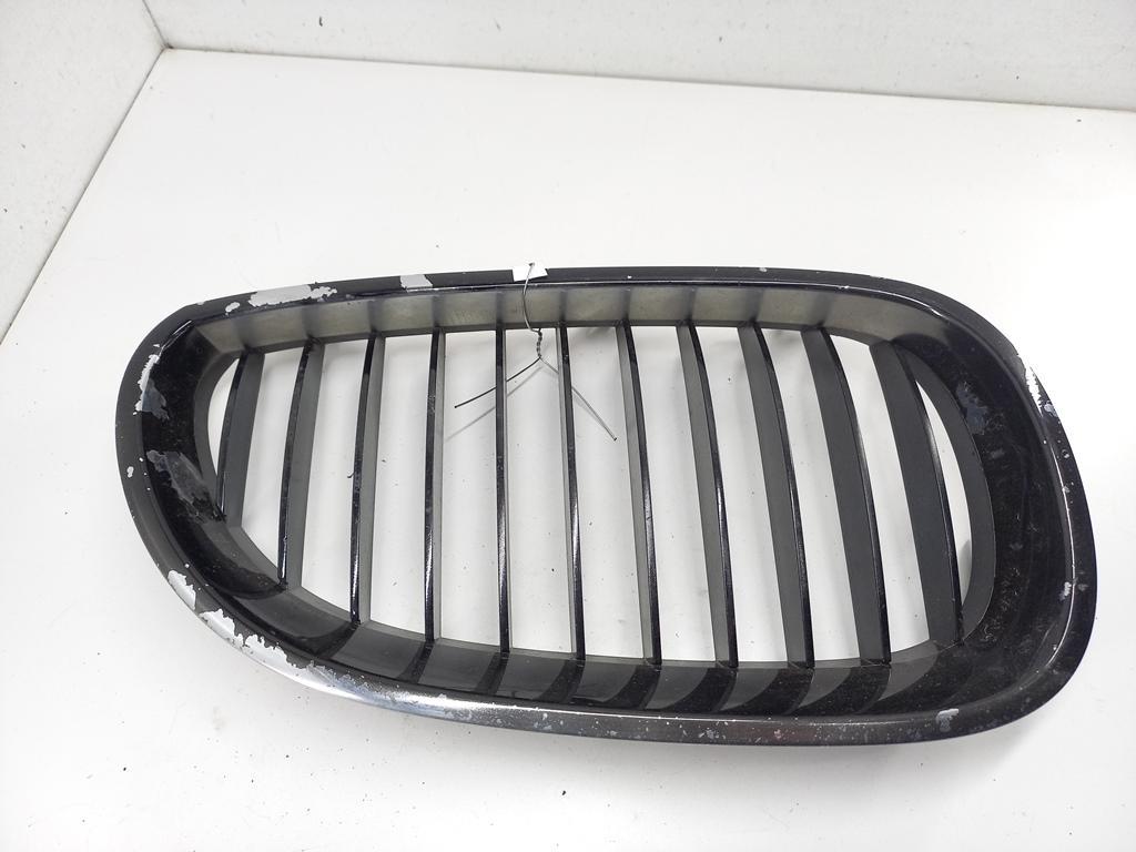 решетка радиатора BMW 5 E60/E61 2003, синий, седан, 7027062, 70657702