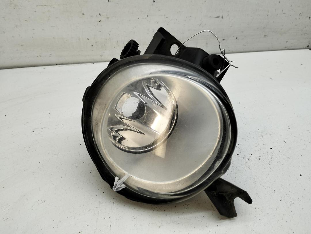 фара противотуманная левая Volkswagen Touareg 2006, 3.0 л., дизель, АКПП, чёрный, внедорожник 5 дв., 7L6941699F