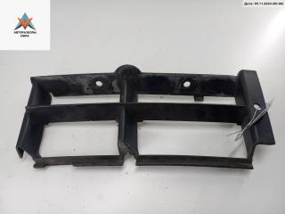 заглушка (решетка) в бампер BMW 5 серия E39 1998, 2.5 л., бензин, МКПП, серый, седан, 8235673