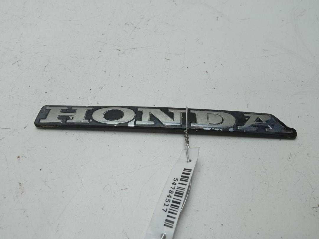 эмблема Honda Civic 1997, 1.4 л., бензин, МКПП, зелёный, хетчбэк 3 дв.