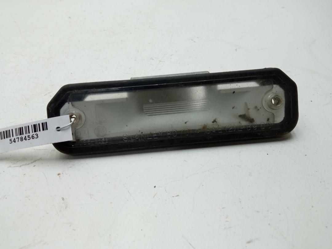 подсветка номера Honda Civic 1997, 1.4 л., бензин, МКПП, зелёный, хетчбэк 3 дв., E44036