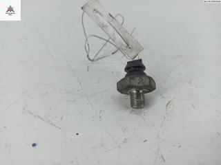 датчик давления масла Audi A4 B5 1996, 1.8 л., бензин, МКПП, чёрный, универсал, FEP