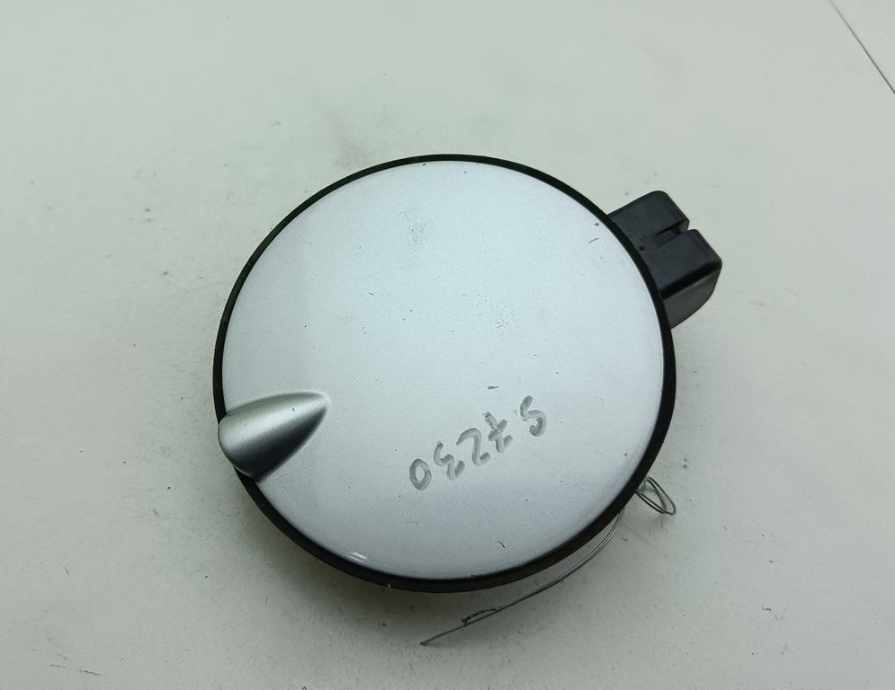 лючок топливного бака Opel Zafira A 2001, 1.8 л., бензин, МКПП, серый, минивэн, 90559414