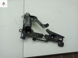 кронштейн заднего бампера Peugeot 2008 1 поколение 2015, 1.2 л., бензин, МКПП, чёрный, внедорожник 5 дв., 9678054980