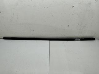 Молдинг стекла двери наружный Volkswagen Touran 2009, 2.0 л., дизель, МКПП, серый, минивэн