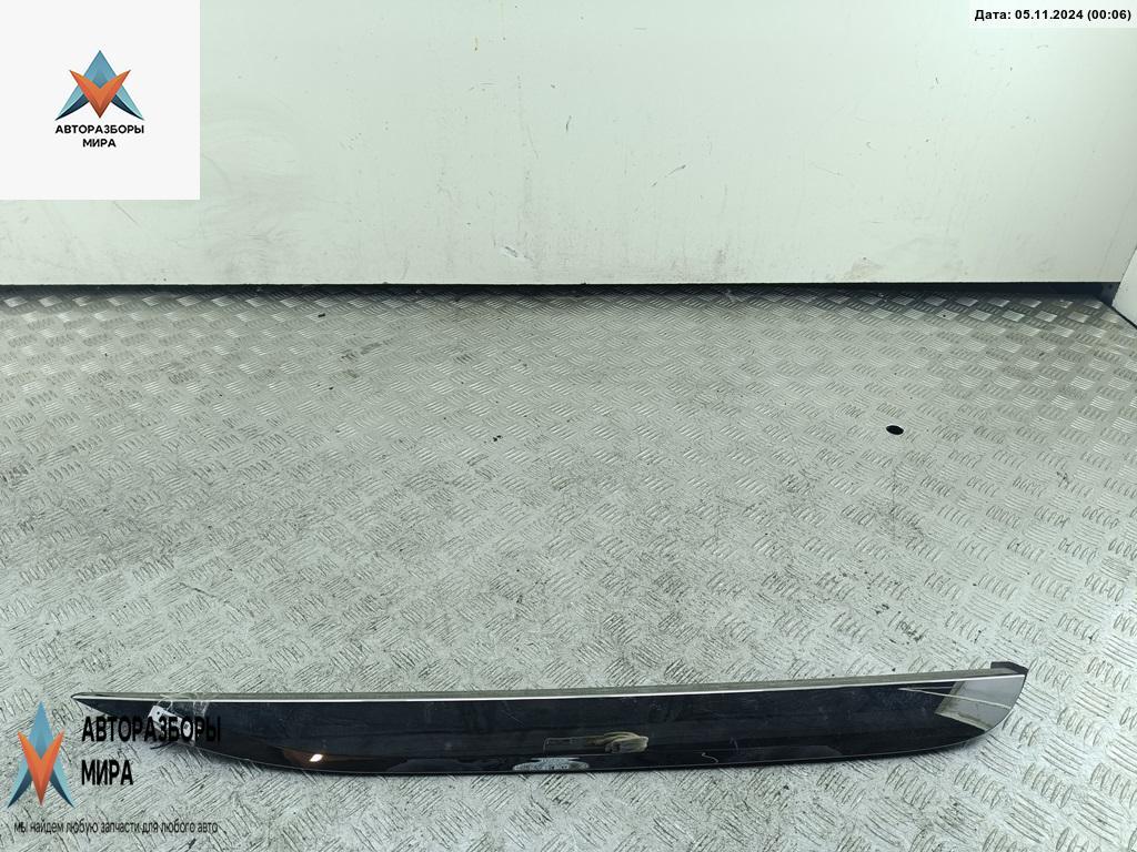 молдинг крыши Peugeot 2008 1 поколение 2015, 1.2 л., бензин, МКПП, чёрный, внедорожник 5 дв., 9606404777 - фото №1