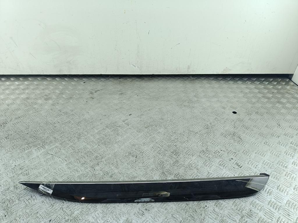 молдинг крыши Peugeot 2008 2015, 1.2 л., бензин, МКПП, чёрный, внедорожник 5 дв., 9606404777