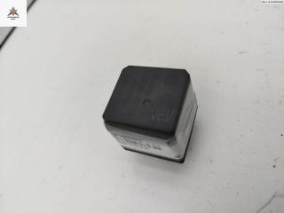 реле бензонасоса Opel Zafira 2 поколение (B) 2005, 1.9 л., дизель, МКПП, серый, минивэн, 13171831