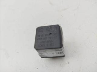 реле бензонасоса Opel Zafira B 2005, 1.9 л., дизель, МКПП, серый, минивэн, 13171831