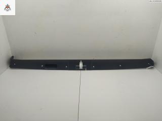 обшивка крышки багажника Mercedes-Benz E-Класс W210/S210 [рестайлинг] 1999, 2.0 л., бензин, МКПП, красный, универсал, 2107470087