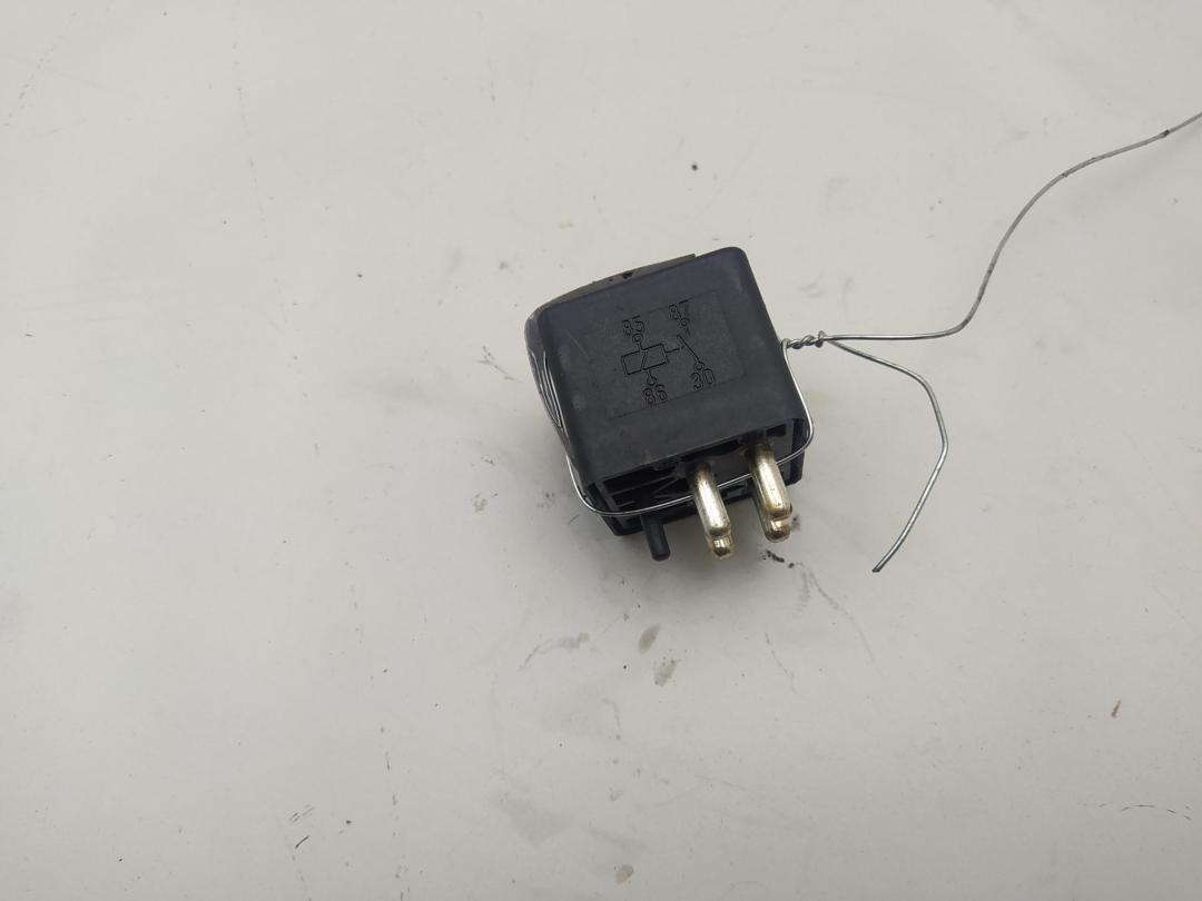реле (прочие) Mercedes-Benz C W202 1997, 1.8 л., бензин, АКПП, серый, седан, 0015426519