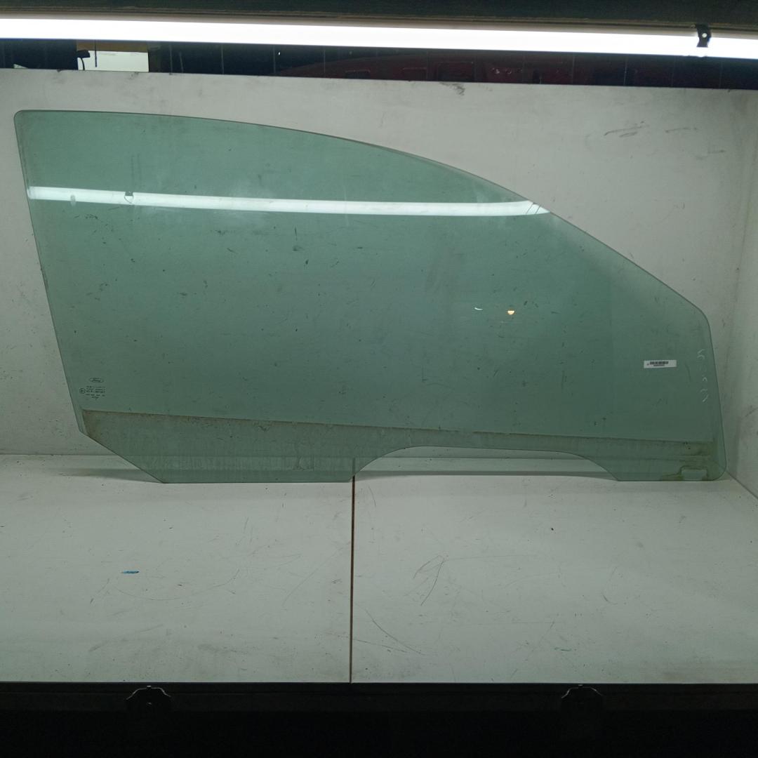 стекло двери передней правой Ford Focus I 2001, 1.6 л., i, бензин, МКПП, серый, хетчбэк 3 дв., AS2