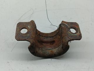 Крепление втулки стабилизатора заднего Ford Mondeo 3 поколение 2001, 2.0 л., бензин, МКПП, серый, универсал, 98AG5B484BB