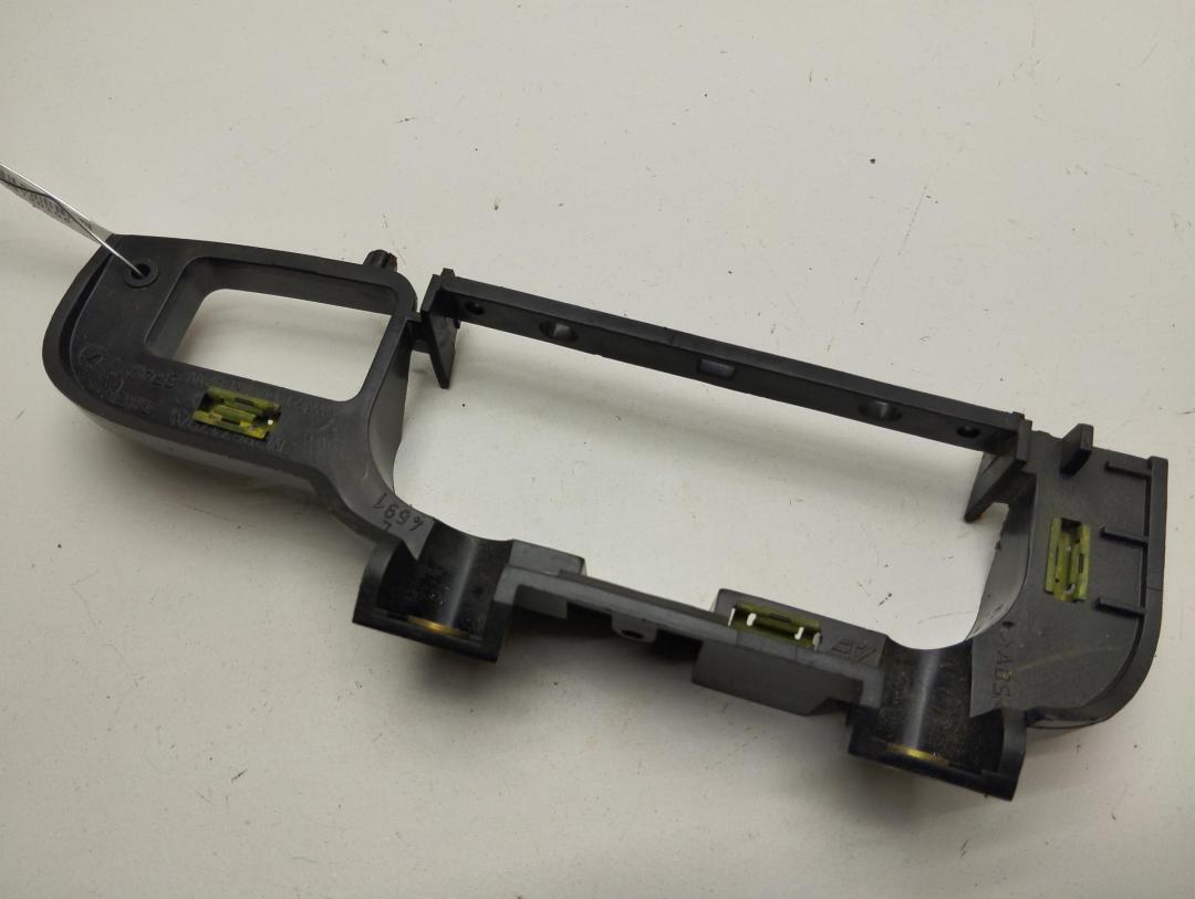 Корпус (держатель) ручки двери задней левой SEAT Alhambra 2003, 1.9 л., дизель, МКПП, красный, минивэн, 7M3867179A