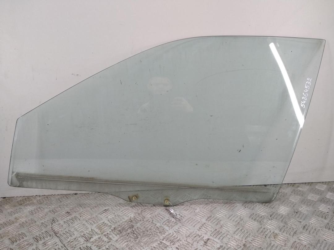 стекло двери передней левой Mitsubishi Space Wagon 1994, 2.0 л., бензин, АКПП, синий, минивэн