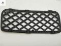 заглушка (решетка) в бампер Volkswagen Touareg 1 поколение 2006, 3.0 л., дизель, АКПП, чёрный, внедорожник 5 дв., 7L6853677 - фото №3