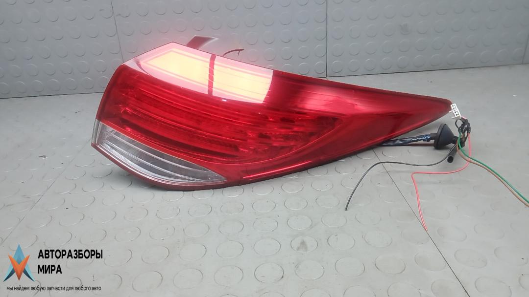 фонарь задний правый Hyundai i40 VF 2012, 1.7 л., дизель, МКПП, универсал, 924023Z000 - фото №1