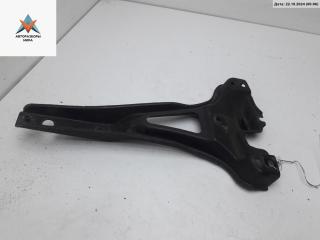 кронштейн (крепление) Volkswagen Golf 4 поколение 1999, 1.4 л., бензин, МКПП, белый, хетчбэк 5 дв., 1J0805569B