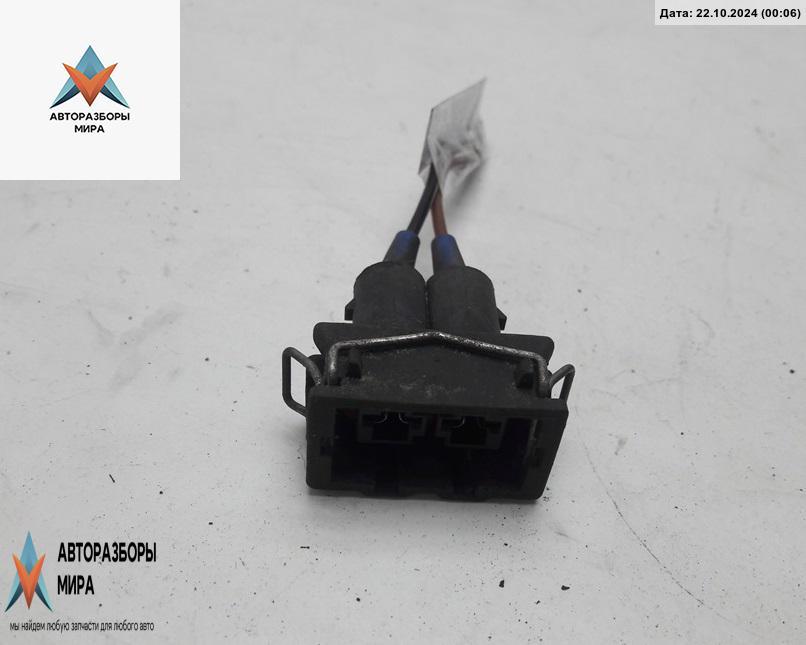 разъем (фишка) проводки Volkswagen Passat B5 1999, 1.8 л., бензин, МКПП, серый, универсал, 357951772 - фото №1