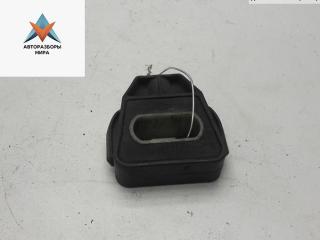 кронштейн радиатора Volkswagen Golf 4 поколение 1999, 1.4 л., бензин, МКПП, белый, хетчбэк 5 дв., 1U0121367