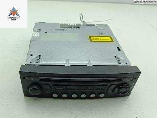 магнитола Peugeot 307 1 поколение [рестайлинг] 2005, 1.6 л., дизель, МКПП, серый, хетчбэк 5 дв., 96489417XT