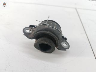 крепление стабилизатора / втулки стабилизатора Audi A4 B5 1997, 1.6 л., бензин, МКПП, зелёный, седан, 4D0411336D