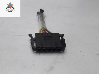 разъем (фишка) проводки Volkswagen Passat B4 1995, 1.8 л., бензин, МКПП, зелёный, универсал, 191972705