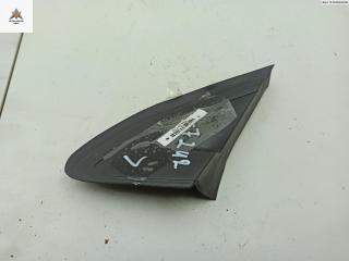 Накладка крыла (уголок зеркала) переднего левого Peugeot 2008 1 поколение 2015, 1.2 л., бензин, МКПП, чёрный, внедорожник 5 дв., 9678382380