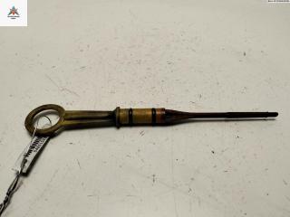 щуп двигателя Renault Scenic 1 поколение [рестайлинг] 2001, 1.6 л., бензин, МКПП, красный, минивэн, 8200141457