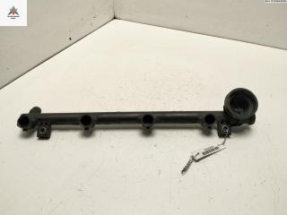 топливная рампа Renault Scenic 1 поколение [рестайлинг] 2001, 1.6 л., бензин, МКПП, красный, минивэн, 7700112519