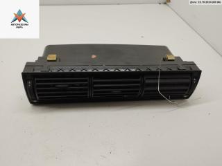 дефлектор обдува салона Audi 100 4A/C4 1992, 2.8 л., бензин, МКПП, зелёный, седан, 4A1820951