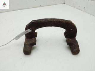 скоба суппорта Volvo S40 1 поколение 1997, 1.8 л., бензин, МКПП, серый, седан