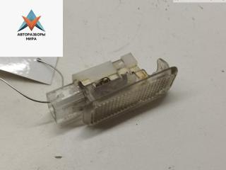 фонарь салона (плафон) Audi A3 8L [рестайлинг] 2002, 1.9 л., дизель, МКПП, синий, хетчбэк 5 дв., 4B0947415