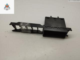 кронштейн (крепление) Audi 100 4A/C4 1992, 2.8 л., бензин, МКПП, зелёный, седан, 4A0941561A